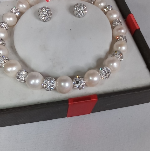 New Pearl and Crystal Sterling Silver Jewelry Set - Picture 4 of 4